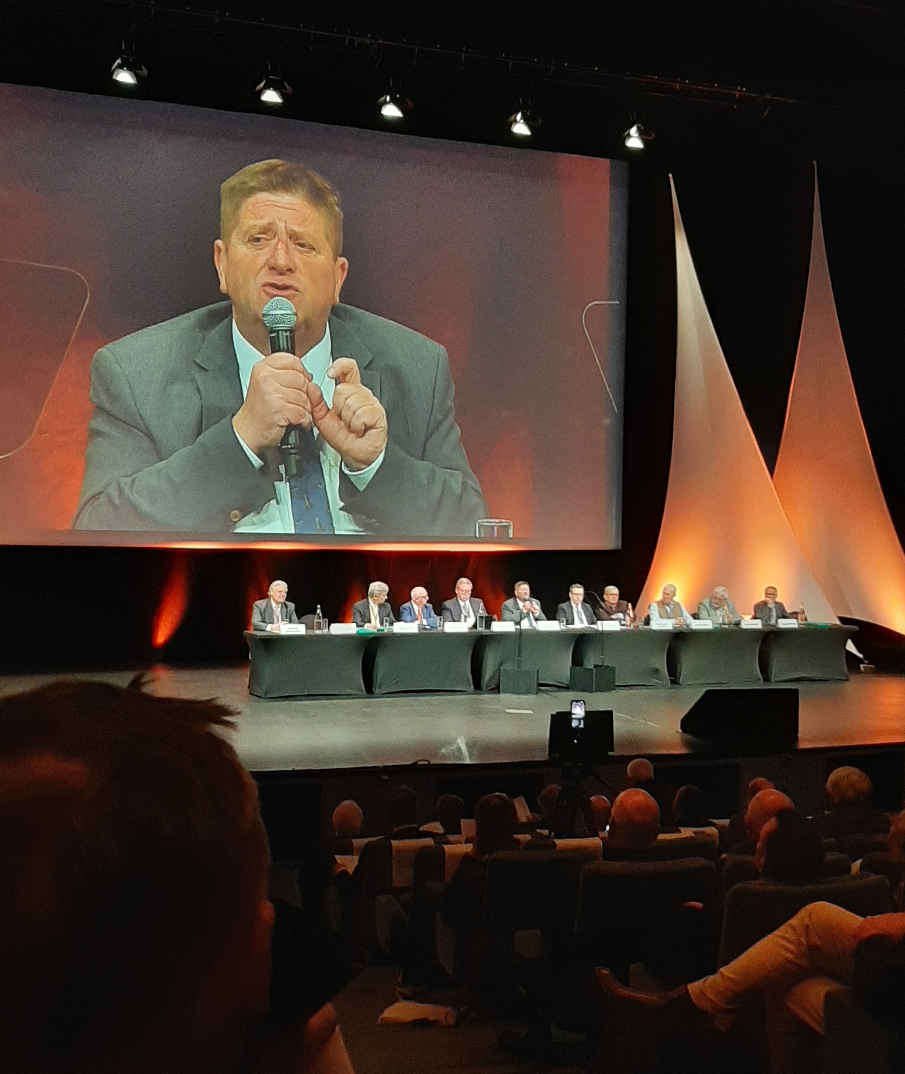 congrès de la FNC Willy Schraen OFB