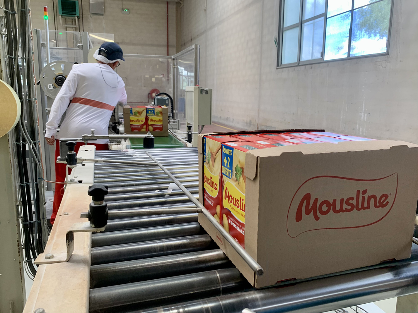 Les produits Mousline affichent un bilan carbone de 2,5 kg CO2/kg en moyenne, contre 3 à 4,5  kg CO2/kg pour les autres produits agroalimentaires à base de pommes de terre. 
