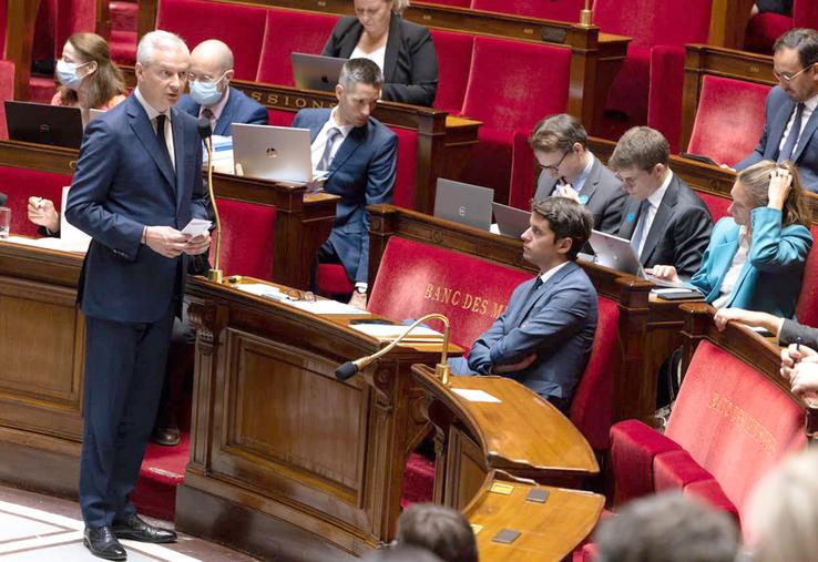 Le ministre de l’Économie, Bruno Le Maire veut prolonger le «trimestre anti-inflation» et contraindre enseignes de grande distribution comme industriels à se remettre autour de la table des négociations.