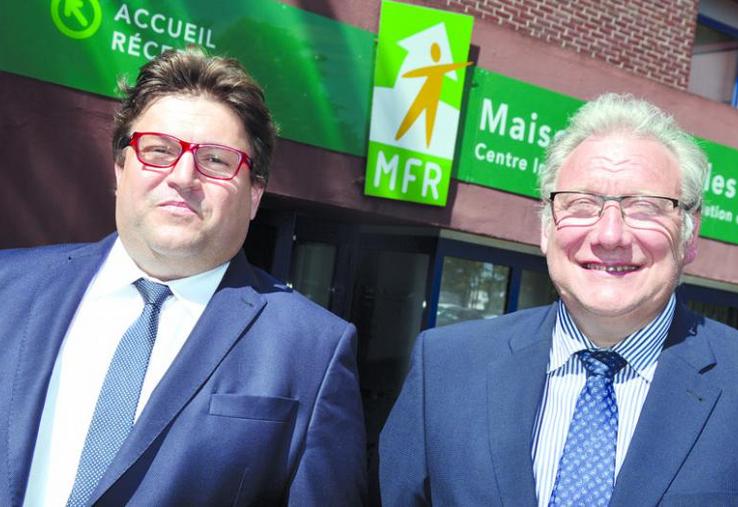 De gauche à droite : Philippe Poitel, le nouveau directeur de la Fédération régionale des Maisons familiales rurales
Hauts-de-France, et Pierre-André Leleu, qui occupe également ce poste jusqu’au 1er septembre prochain.