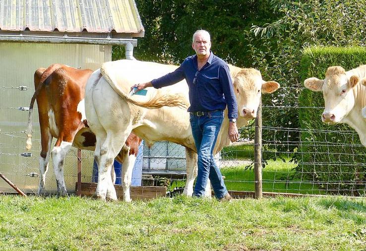 Henri Ducrocq a acheté sa première vache à quatorze ans. 