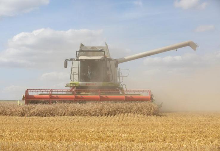 L’adaptation aux conditions météorologiques génère, à certaines périodes spécifiques, des pics d’activité et nécessite parfois, pour y faire face, des amplitudes horaires importantes.