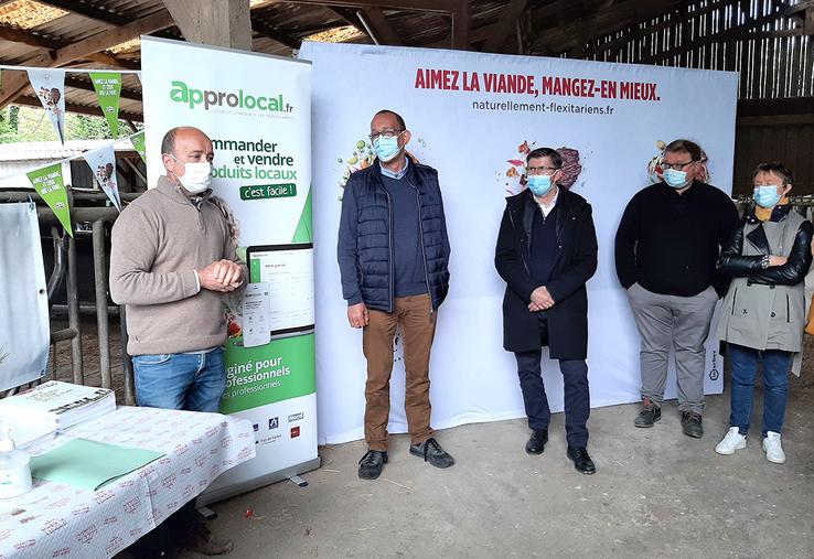 L’élevage d’Olivier Parcy fait figure de référence pour la race charolaise et sa valorisation. 