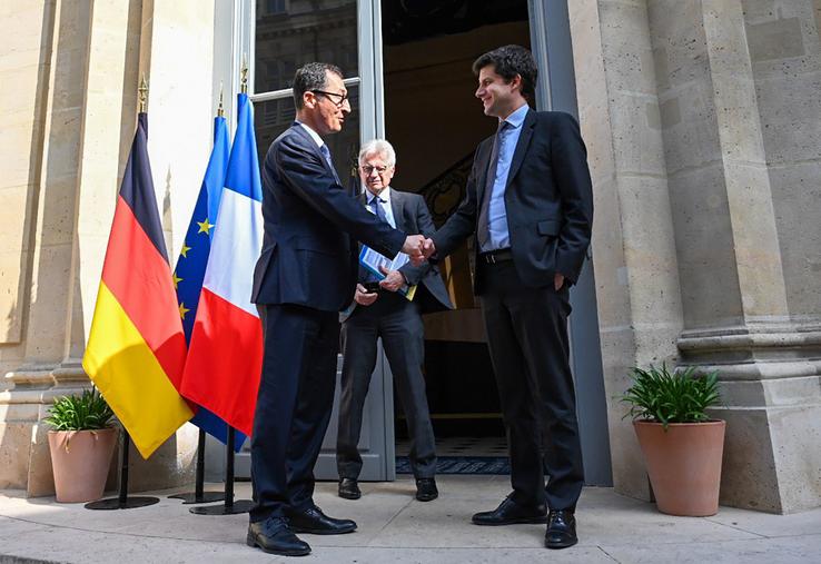 Le ministre français de l’Agriculture, Julien Denormandie recevait le 28 mars dernier son homologue allemand  pour un échange sur les conséquences en matière d’agriculture de la guerre en Ukraine. 