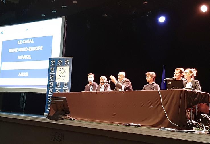 «Nous souhaitons ardemment que les quatre ports travaillent en réseau», défend Franck Dhersin, vice-président de la Région Hauts-de-France en charge  des mobilités, infrastructures de transport et des ports. 