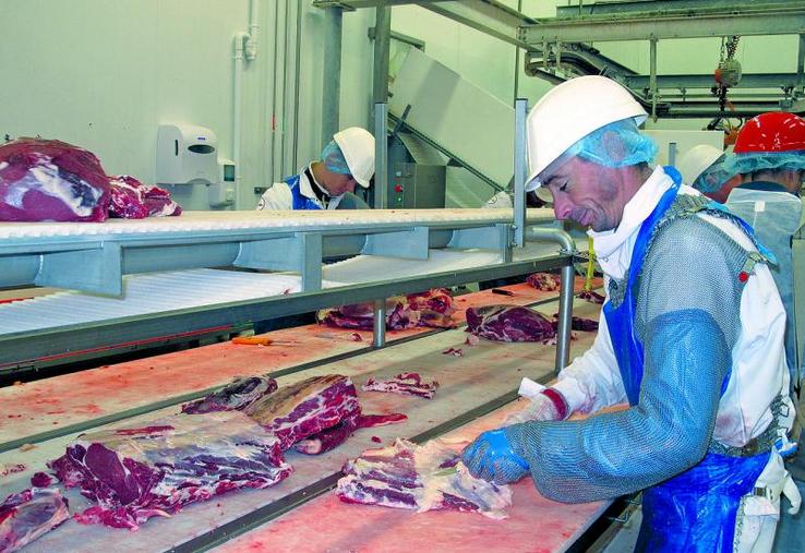 Des investissements sont faits désormais pour améliorer les conditions de travail, tant en élevage qu'en transformation.