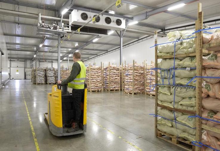 Le port de Dunkerque reste leader de l’importation de fruits en conteneurs, comme la banane. Le trafic de céréales progresse par ailleurs de 11 % (1,4 Mt) sur l’année écoulée.