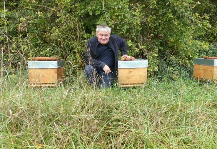 Pour Laurent Pallenchier, le clé de la réussite est de «vivre en harmonie avec ses abeilles».