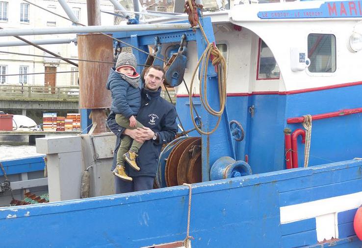 Son fils pourra-t-il reprendre la barre du bateau familial ? Yohan Derosière l’espère, mais est conscient des difficultés de plus en plus présentes. 