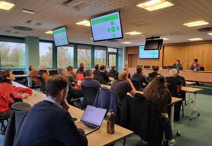 Les premières adhésions à l’association des producteurs d’œufs  pour One-Cocorette arrivent. 