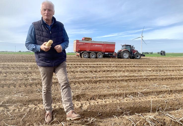 L’exploitation de Luc Chatelain, certifiée HVE3, illustre les techniques de production durables de la pomme de terre. 