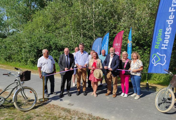 Mi-juin, le Syndicat mixte Baie de Somme Grand Littoral picard et ses partenaires ont inauguré la fin des travaux  d’un «plan vélo» en Baie de Somme qui permet désormais de profiter d’une liaison cyclable en continu entre le Pas-de-Calais et la Seine-Maritime. 