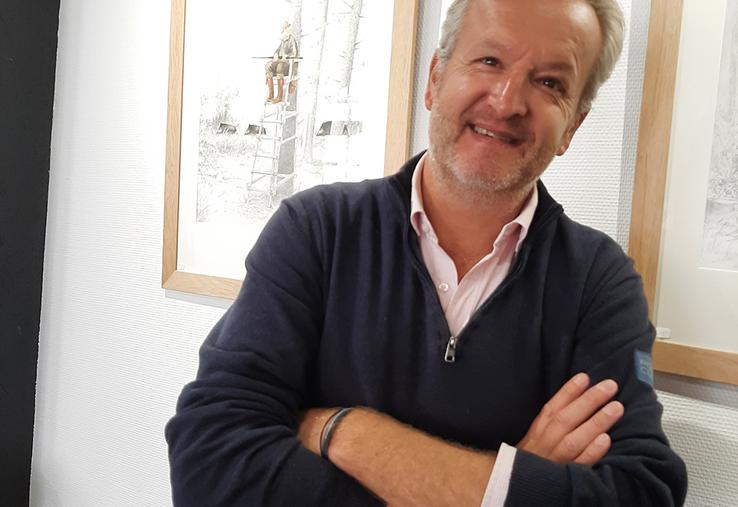 Artiste-dessinateur autodidacte, Thibault de Witte vit de sa passion  pour le dessin depuis bientôt dix ans. 