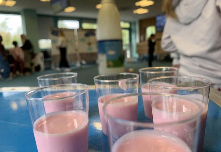 Près de quatre-cents élèves de sept écoles d’Amiens se sont rendus  à la Maison des agriculteurs, à l’invitation de Picardie lait. 