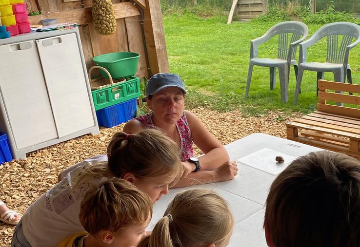Hélicicultrice depuis 2019, Camille Steil accueille du public depuis la fin du Covid.