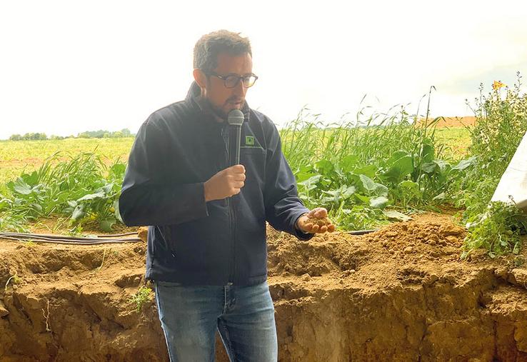 Julien Hérault : «les outils de travail du sol sont des moyens pour parvenir  à un résultat, et non des objectifs agronomiques.» 