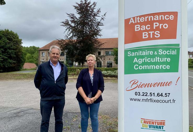 Denis Bully et Louisette Regnier travaillent à la formation d’une équipe d’encadrants solide, pour accueillir les jeunes  dans les meilleures conditions à la rentrée. 