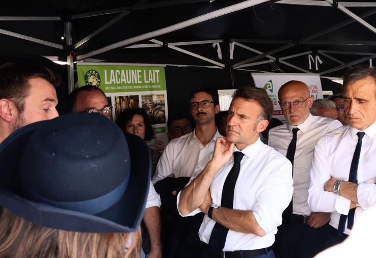 loup Macron Aveyron régulation