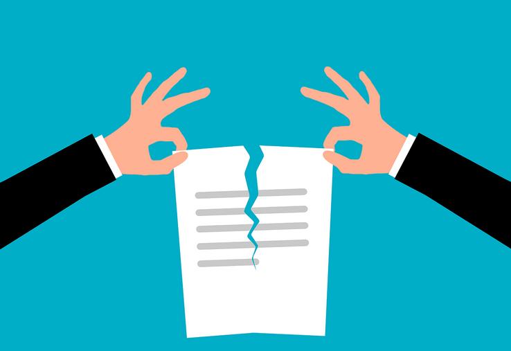 La résiliation du bail par le bailleur peut être évoqué pour plusieurs motifs, selon l’article L 411-31 du Code rural à l’encontre de son fermier. Dans ce cas, il devra saisir  le tribunal paritaire des baux ruraux et faire appel à un avocat.