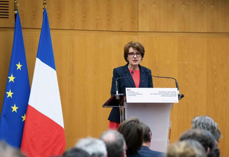 Annie Genevard Les Républicains ministre et gouvernement