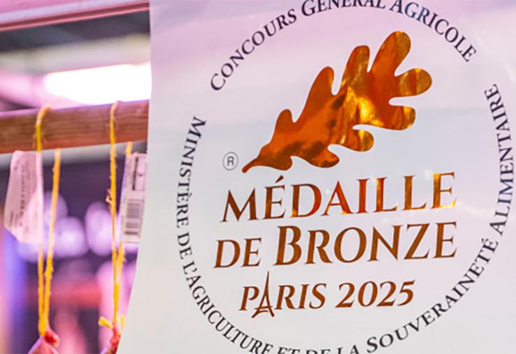 En 2025, 22 000 produits étaient inscrits et 5 343 médailles étaient décernées (dont 3 361 vins et 1 982 produits). 