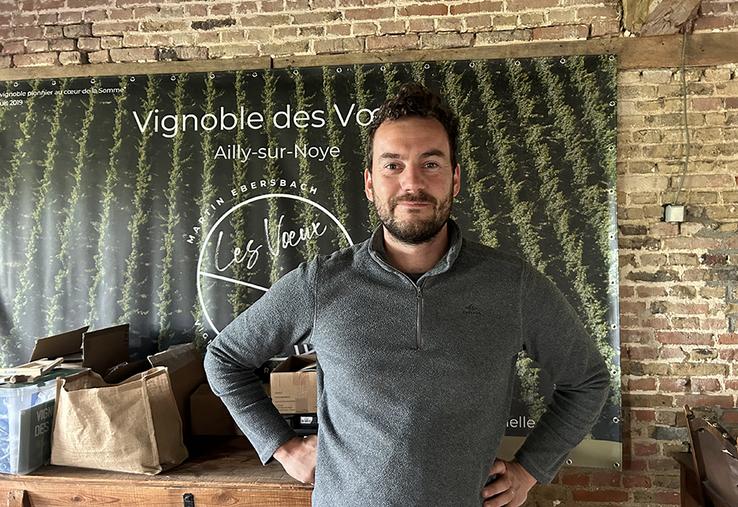 Martin Ebersbach cultive six hectares de vigne et produit du vin effervescent  à base de Chardonnay et de Pinot noir. 