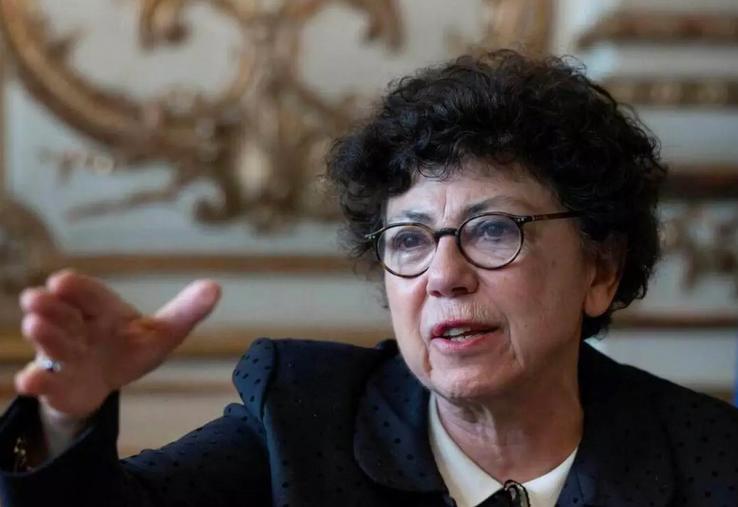 Monique Barbut démission gouvernement