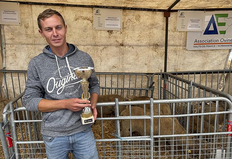 Cette coupe est une fierté pour Édouard Moitrel. 