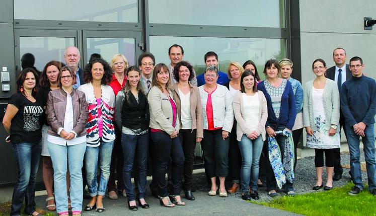 Toute l’équipe de Cerfrance de l’agence de Poix-de-Picardie.