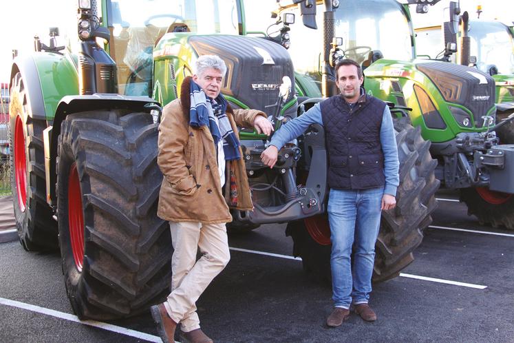 Dominique Gallet, dirigeant d’Agripol, et Quentin Delignières, responsable commercial. 