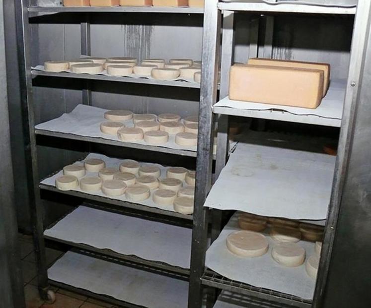 Pour certains producteurs de fromages exclusifs, il a fallu réorienter une partie de leur production, mais d’une manière générale, les choses se sont plutôt bien passées.