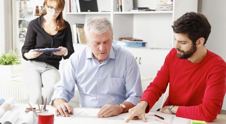 Pour faire un choix judicieux, vous avez la possibilité d’effectuer des simulations sur le site www.impot.gouv.fr.