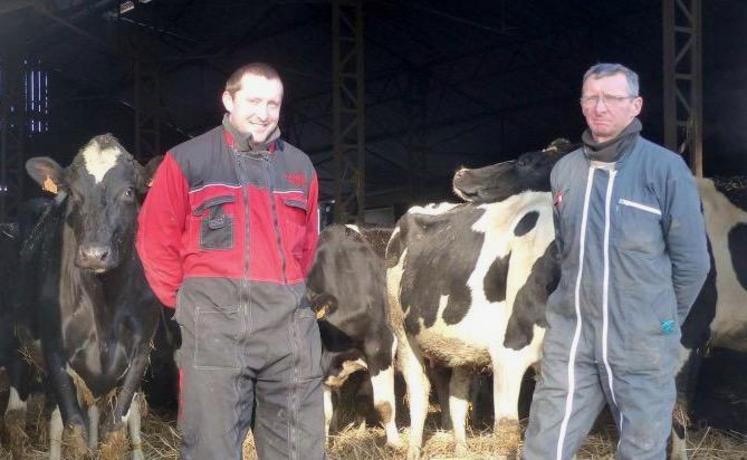 Malgré la conjoncture difficile, Mathieu et Daniel Sablon aiment leur métier, aussi parce que la moyenne vallée de la Somme leur offre un cadre idyllique.