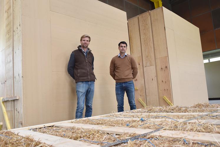 De gauche à droite, Adrien Cardon et Arnaud Delobel. 