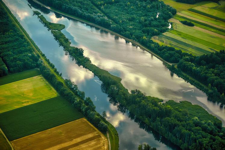 Utiliser les réserves de matériaux du Canal Seine-Nord Europe comme réserves d’eau pour l’irrigation,  c’est l’idée défendue par la Chambre d’agriculture de la Somme qui a commandé une pré-étude sur le sujet. 