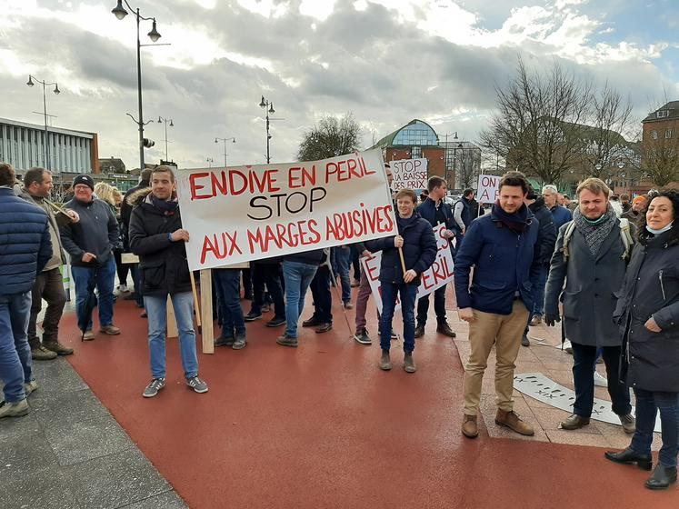 Parmi les sujets de préoccupation des producteurs, le prix auquel les distributeurs achètent les endives à leurs fournisseurs. 