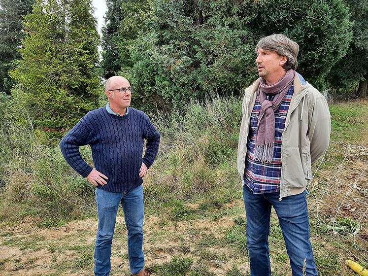 Pour Mickael Poillion (à droite), administrateur de Bio en Hauts-de-France,  l’abandon de l’aide au maintien dans la prochaine Pac est «un mauvais signal».