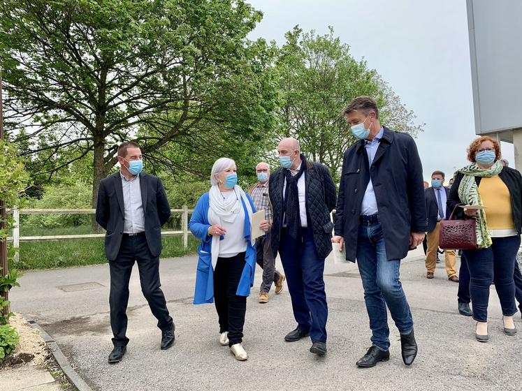 À Yzengremer, le président du Conseil départemental de la Somme, Stéphane Haussoulier a réaffirmé l’engagement qu’il avait pris auprès de la Fédération régionale des MFR, quelques semaines plus tôt pour l’aide aux collégiens.