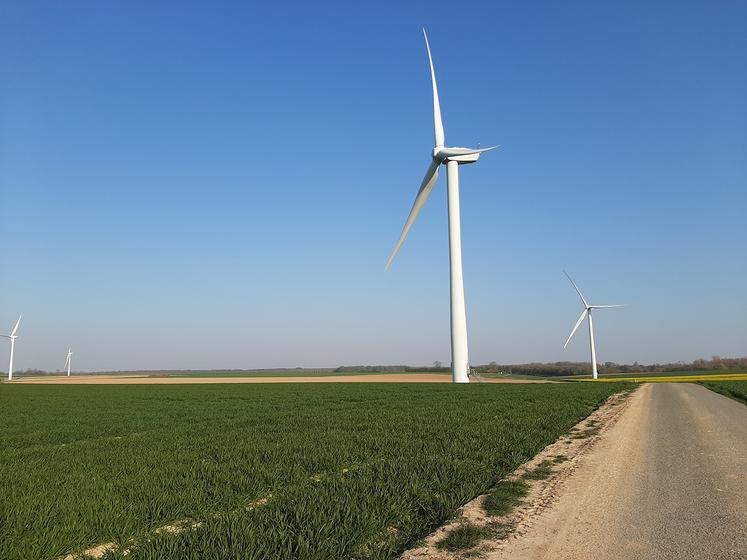 La Somme, premier département de France pour la production d’énergie  éolienne, veut la mise en place d’un moratoire, le temps de remettre à plat  le développement de cette source d’énergie. 