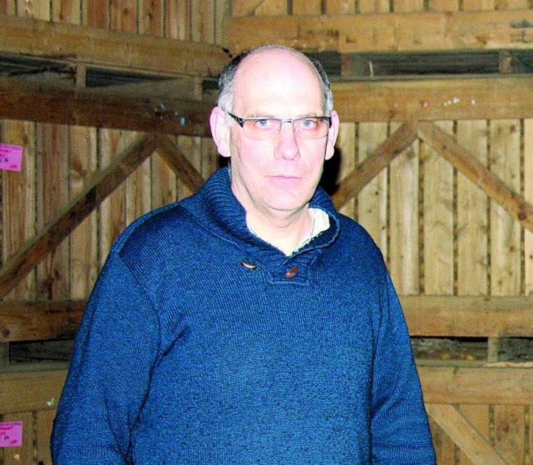 Agriculteur à Campigneulles-les-Petites dans le Pas-de-Calais, 
Jean-François Roussel est le nouveau président du Comité Nord plants.