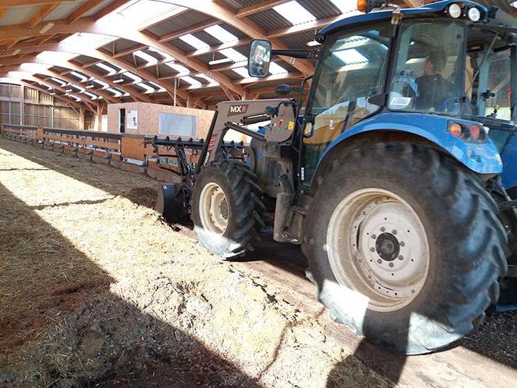 Des études sont programmées sur la qualité du fumier et ses répercussions à moyen terme sur les qualités agronomiques des sols. 