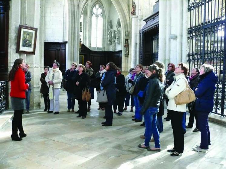 Visite guidée de l'abbatiale de Saint-Riquier.