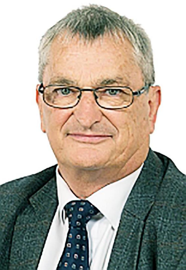 Michel Raison, rapporteur : «ce projet de loi ne règle pas le problème du revenu, car ce n’est pas une loi sur le revenu agricole». 