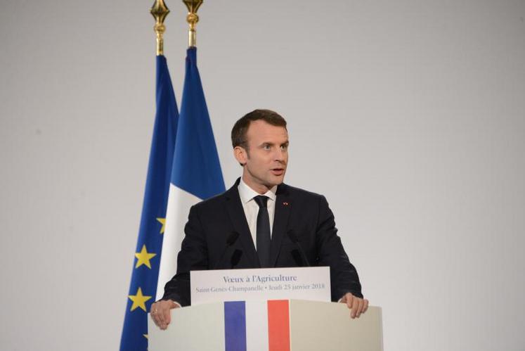 Emmanuel Macron : «Infléchir notre stratégie agricole dans la mondialisation est une nécessité, mais nous ne devons
pas pour autant nous en retirer.»