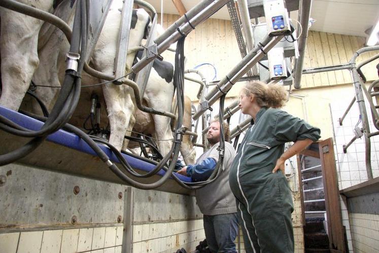 Le congé des exploitantes agricoles est porté de dix-huit à vingt-quatre semaines. 