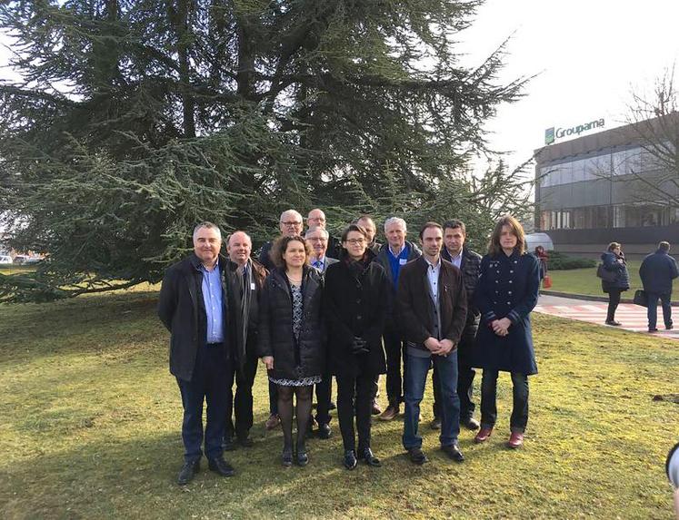 L’ensemble des membres de la chambre d’agriculture, en présence de la préfète Muriel Nguyen, et des représentants 
de la DDTM.