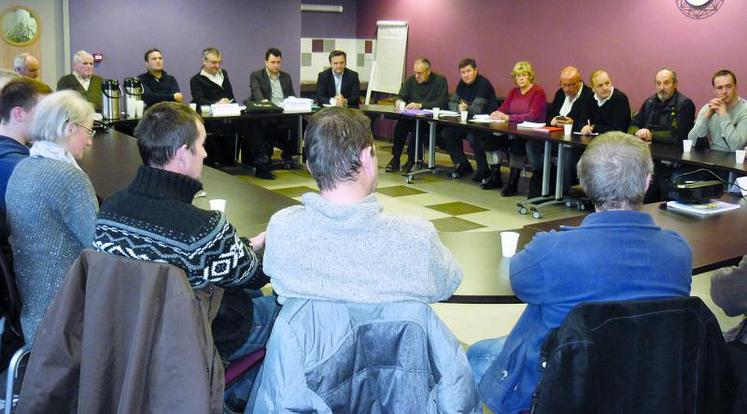 Une trentaine de participants à l’assemblée de Conty.