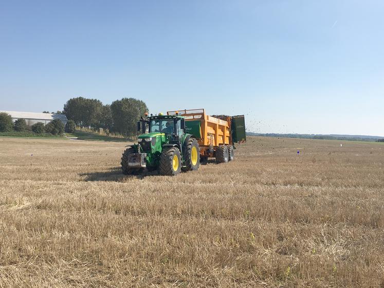 Épandage digestat.