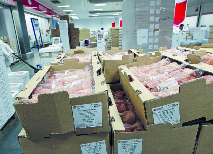 Durant la seconde moitié des années 2000, le taux d'investissement des entreprises de transformation française
 a été «sensiblement plus faible que les autres pays d'Europe de l'Ouest».