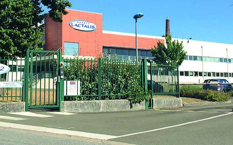 Lactalis s’engage à maintenir la collecte de lait en dépit de l’arrêt temporaire du site de Craon, en Mayenne.
